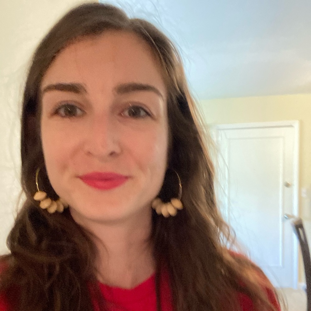 Meet your Posher, Liz